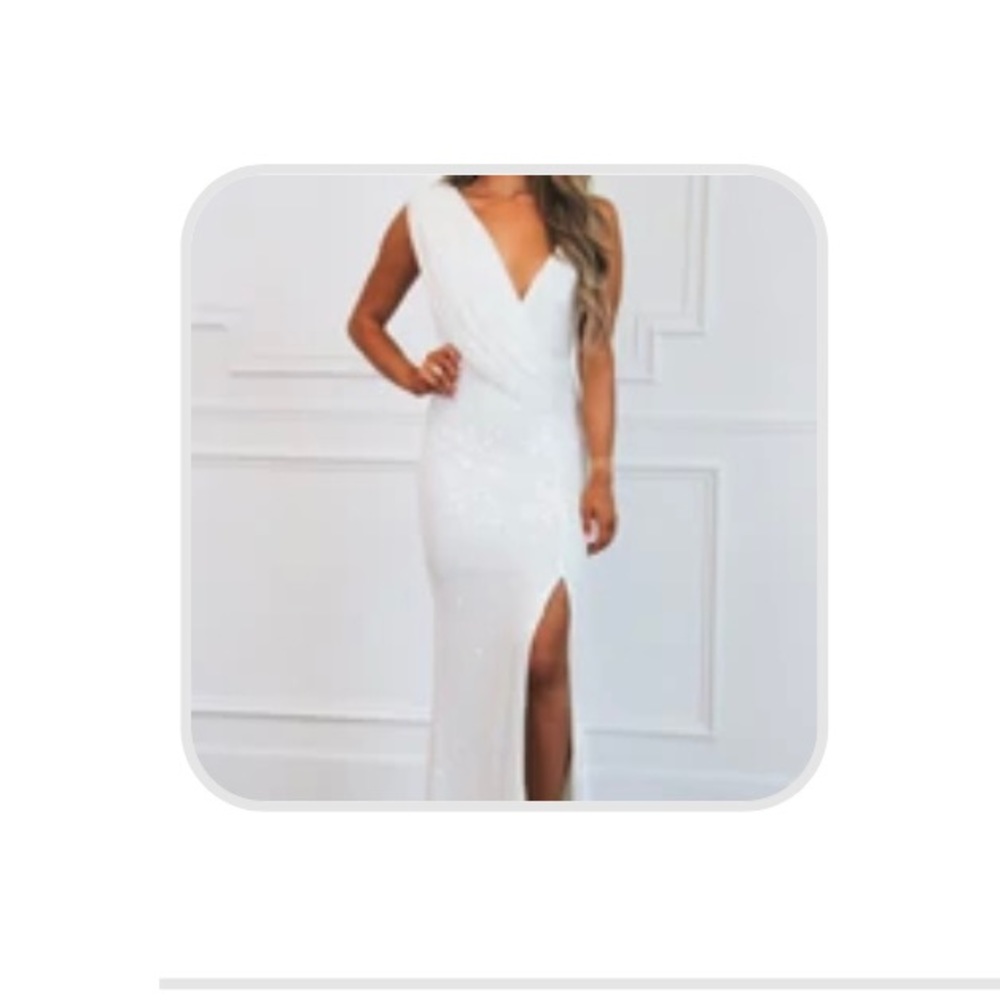 White formal gown- never worn!